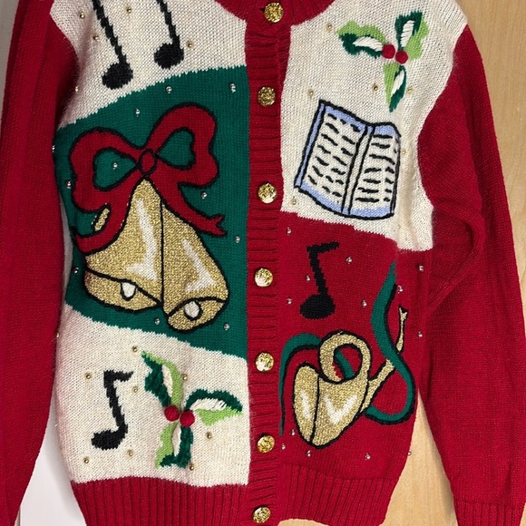 Vintage Christmas Sweater Embroidered Embellished Holiday Size Petite Medium - Picture 2 of 5